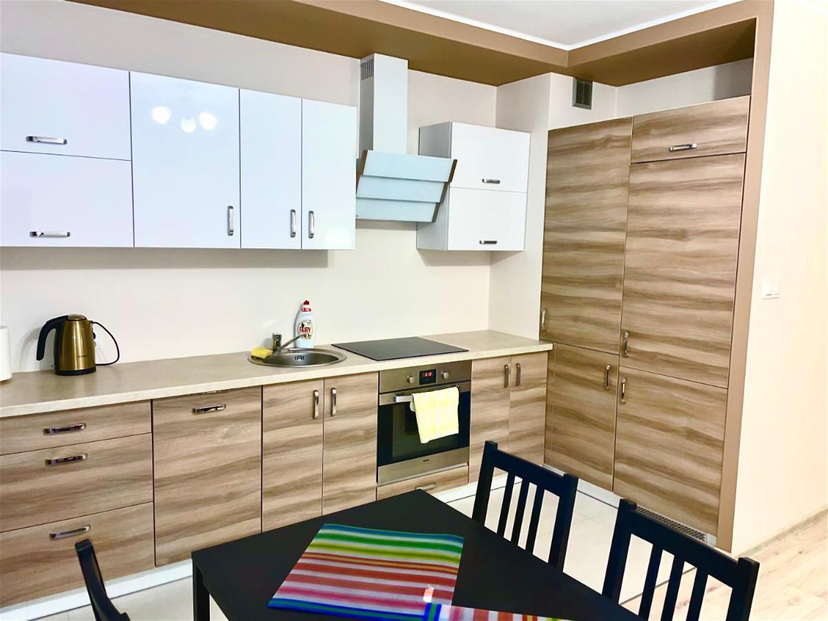 Apartament 48M W Centrum Grojca Grojec  Eksteriør bilde