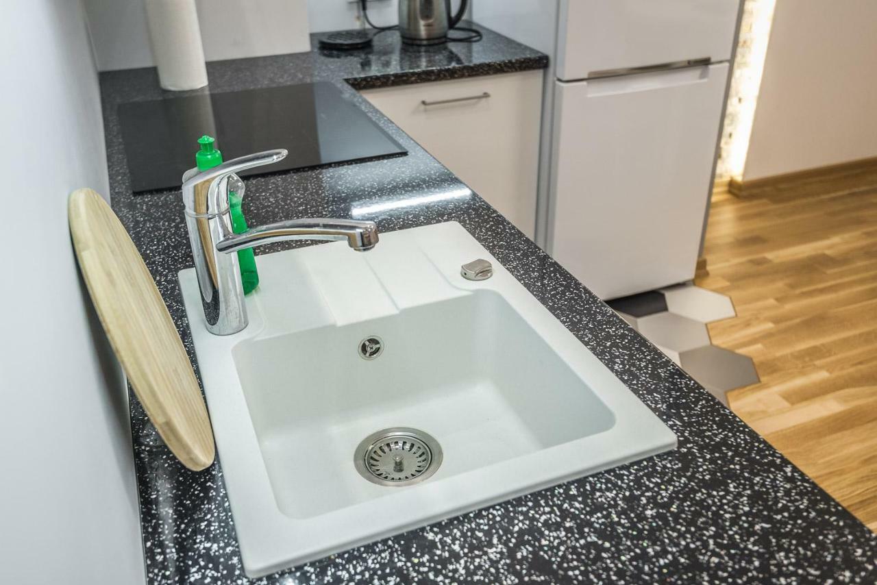 Apartament 48M W Centrum Grojca Grojec  Eksteriør bilde